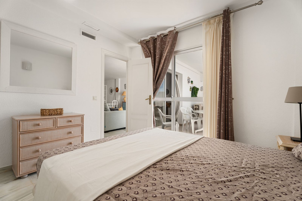 0b39219c093dfab228aaaa2f866c313f - 22