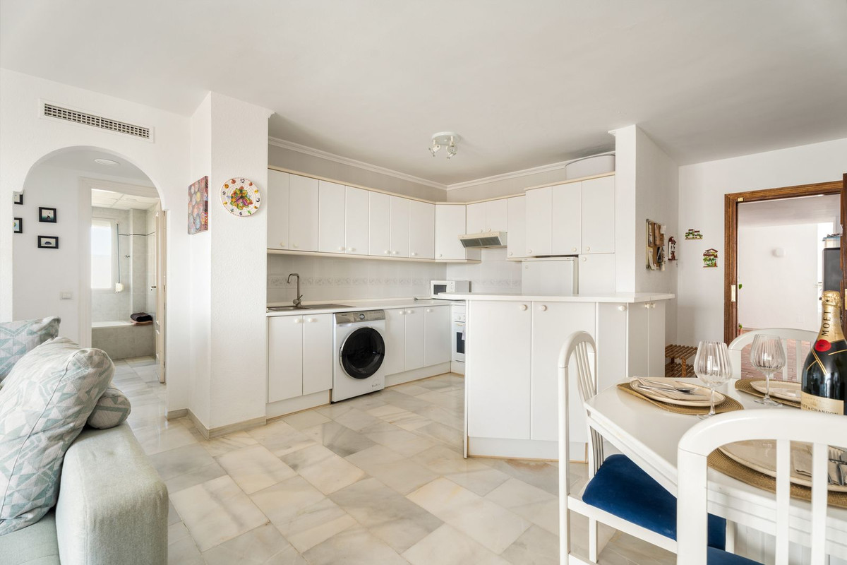 0b39219c093dfab228aaaa2f866c313f - 4