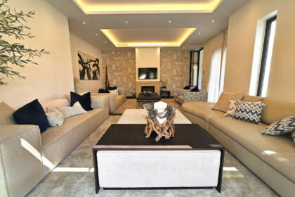 0b6e03a390fa61944633b29813b294ef - 3