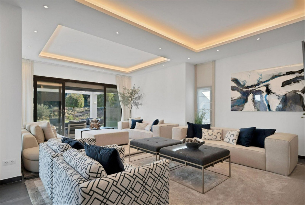 0b6e03a390fa61944633b29813b294ef - 6