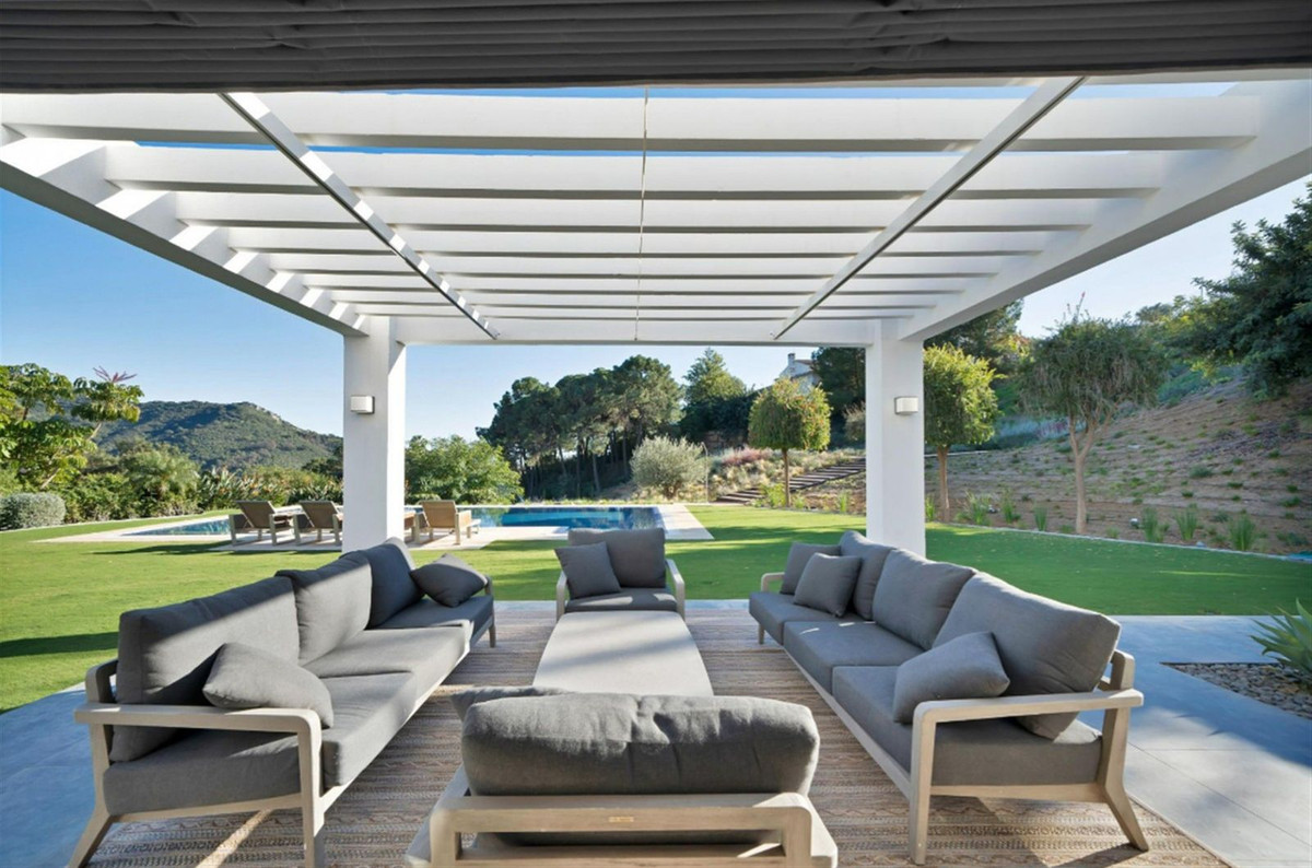 0b6e03a390fa61944633b29813b294ef - 7