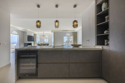 0c4805e583f8ea96be50118eded069ce - 19