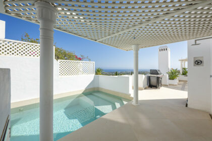 0c4805e583f8ea96be50118eded069ce - 4