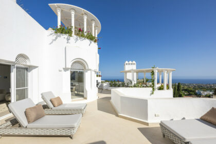 0c4805e583f8ea96be50118eded069ce - 5