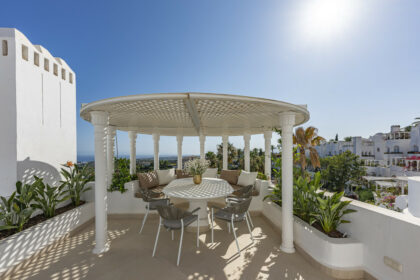 0c4805e583f8ea96be50118eded069ce - 7