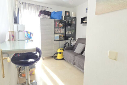 0c4ce97bf128cdcb8bf65c5e750c9879 - 30