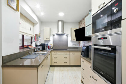 0dce35597aa3e30f1e0dc85ad554bc8f - 13