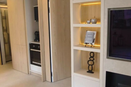 0f9f4b1b8c87e4a6885118c27f048324 - 10