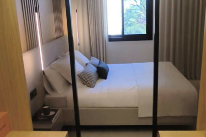 0f9f4b1b8c87e4a6885118c27f048324 - 12