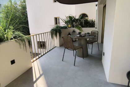 0f9f4b1b8c87e4a6885118c27f048324 - 31