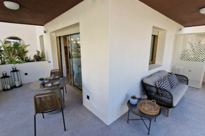 0f9f4b1b8c87e4a6885118c27f048324 - 8