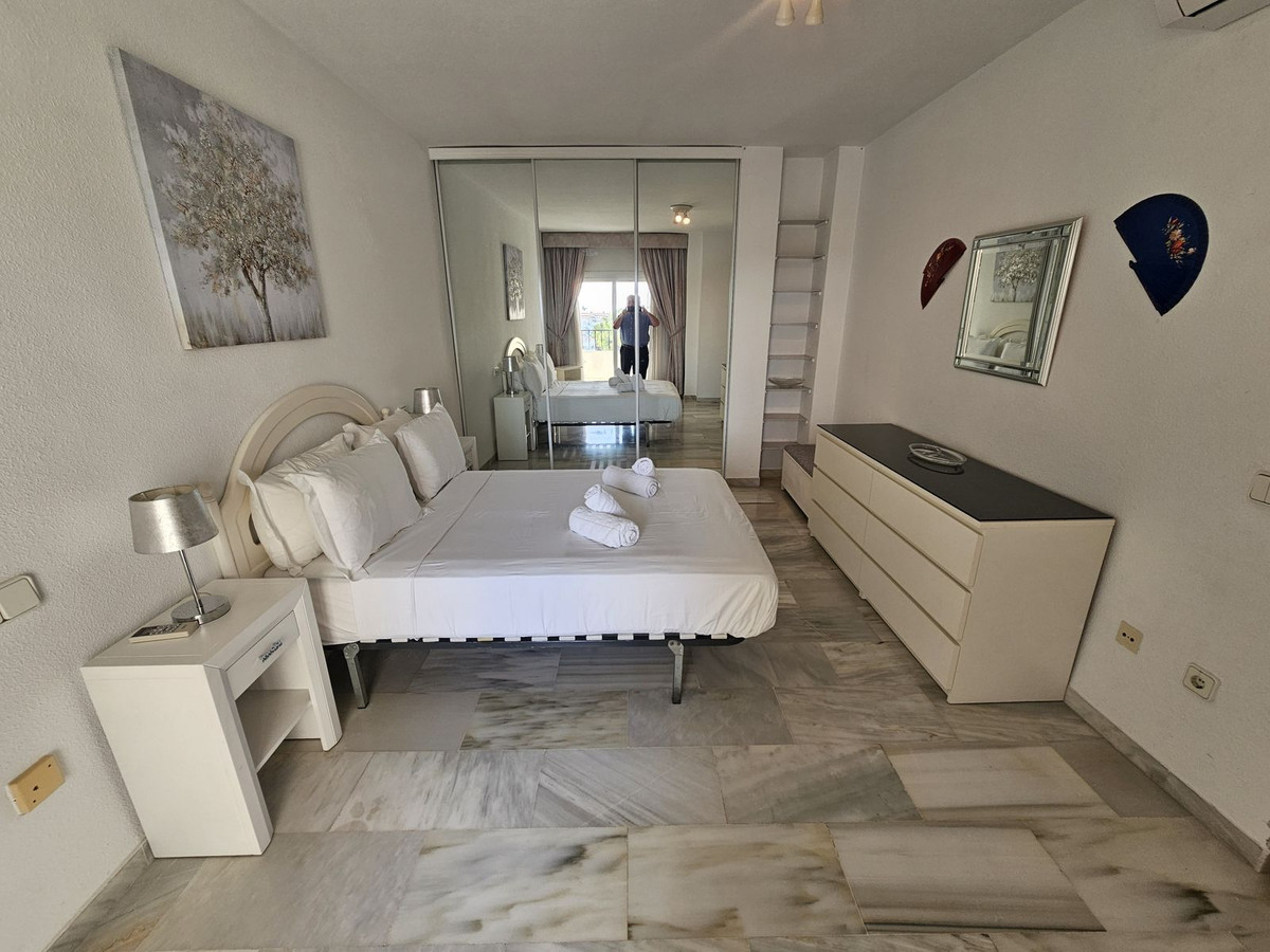 1088db025c29cbb9df8ad476e41fb5f5 - 20