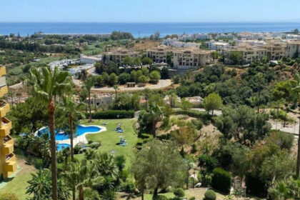 108b45a968e41861674c110a2a64240f - 31