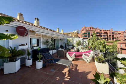 10bdce7360d653e61f6f255c1d71eb5d - 32