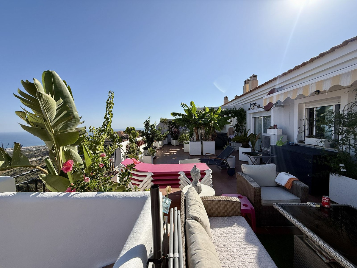 10bdce7360d653e61f6f255c1d71eb5d - 34