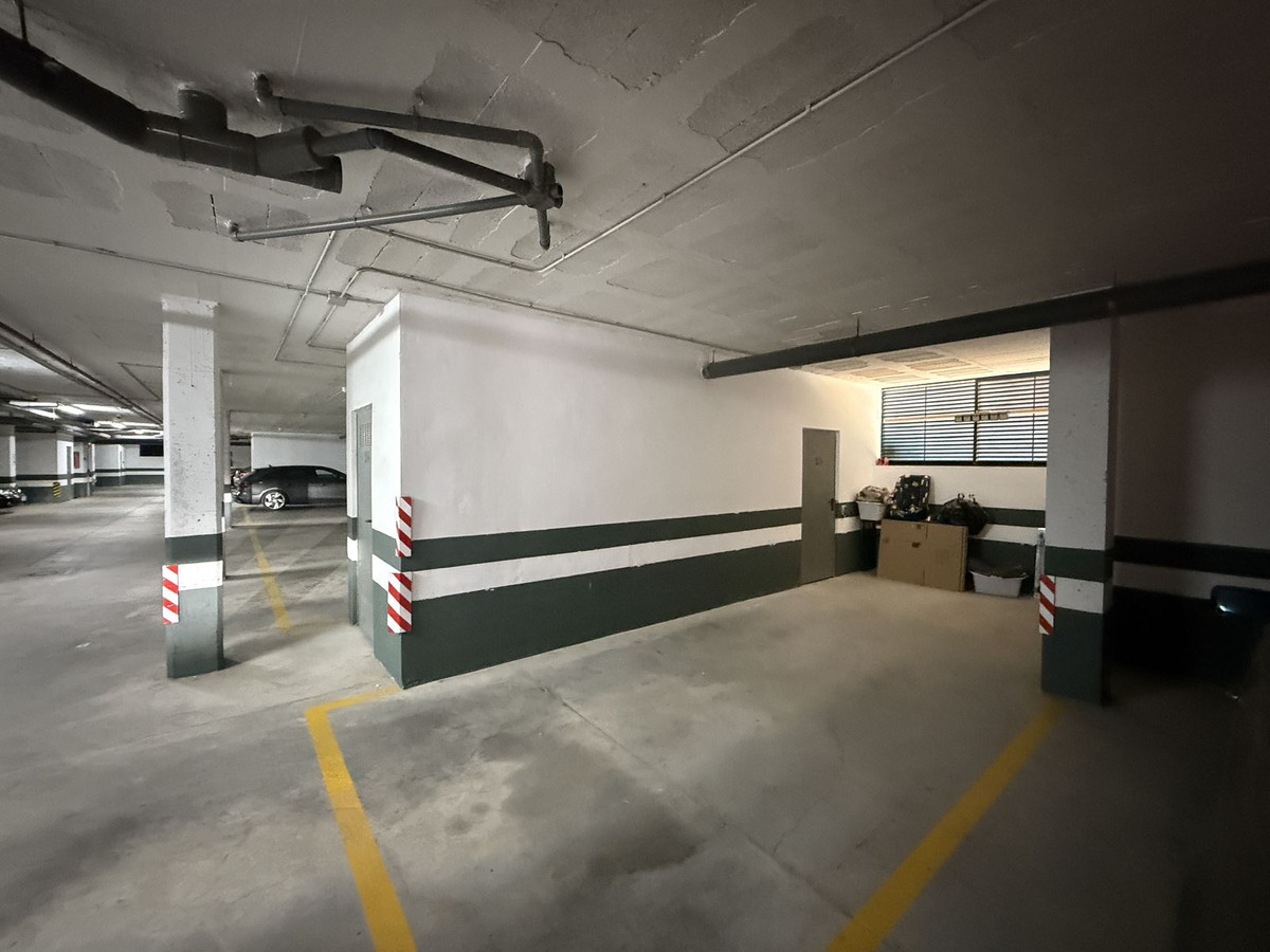 10bdce7360d653e61f6f255c1d71eb5d - 40