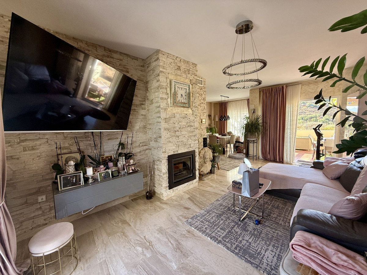 10bdce7360d653e61f6f255c1d71eb5d - 8