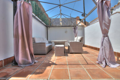 112066b824193a0c5e0e5927f57643e5 - 24