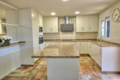 112066b824193a0c5e0e5927f57643e5 - 4