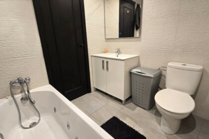 132ecda53a2196fe2150bb0e003887f8 - 14