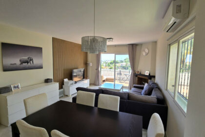 132ecda53a2196fe2150bb0e003887f8 - 3