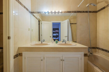 138a45af14db157a311287e05824250f - 19