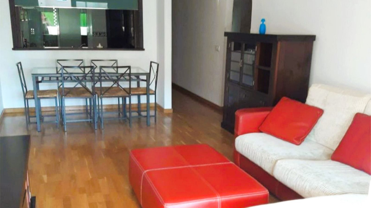 13d12f33216af22d3c7e573f518a6ace - 2