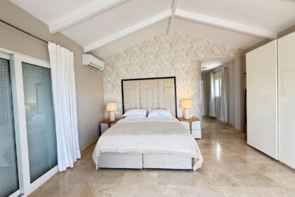 14fcf9b4f67a8374bdd99e694a974c87 - 22