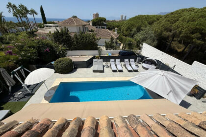 14fcf9b4f67a8374bdd99e694a974c87 - 35