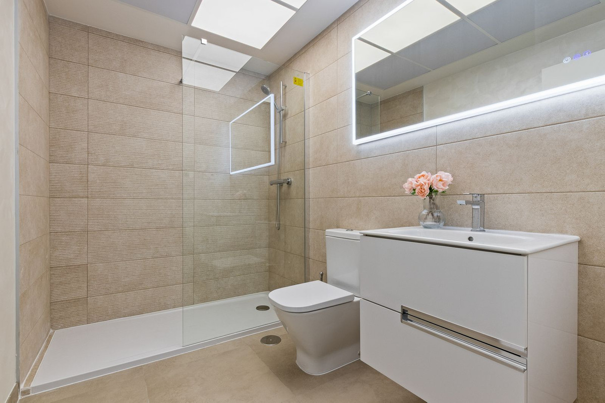 155ee5d8147254780c06fc60e8e30f8f - 15