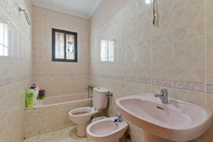 162d4bad5aeb0d06c9c0867924d87c7c - 10