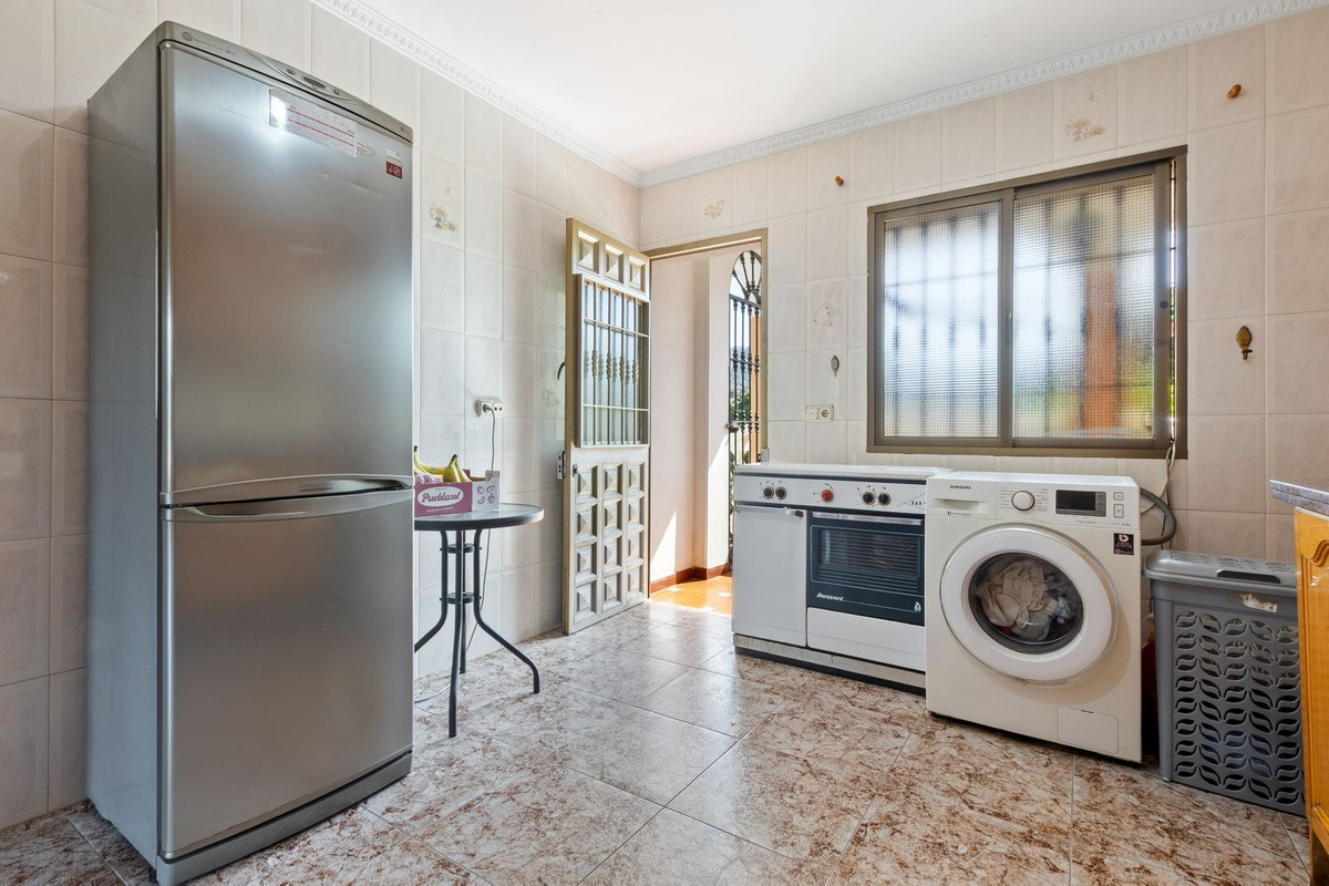 162d4bad5aeb0d06c9c0867924d87c7c - 3