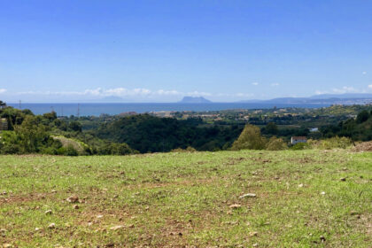 18a20a5f6b7b9f132656adcfc4c68f70 - 1