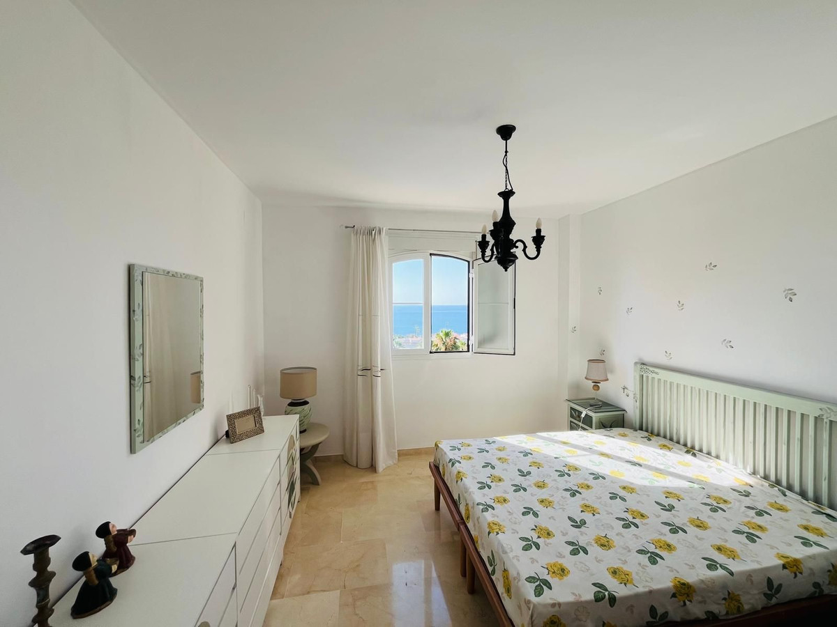 1a6675de8f055d2539a32c32252fd24d - 14