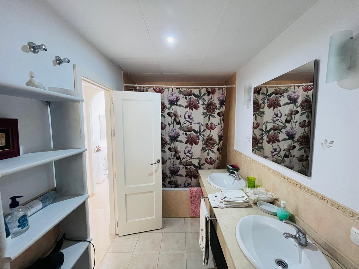 1a6675de8f055d2539a32c32252fd24d - 7