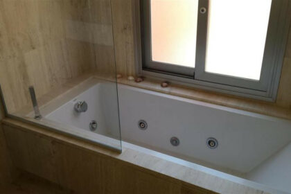 1b261deaf007bf0792269371277b5323 - 12