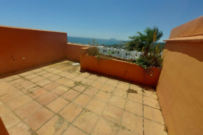 1b261deaf007bf0792269371277b5323 - 4