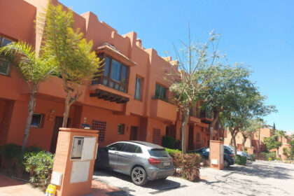 1b261deaf007bf0792269371277b5323 - 8