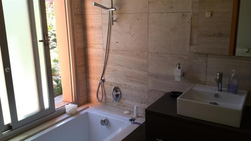 1b261deaf007bf0792269371277b5323 - 9