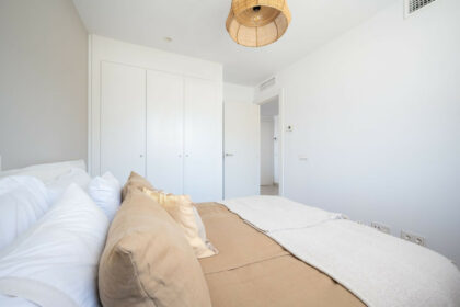 1bff3e1c890318e5faaf00264dc5fc20 - 11