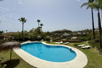 1cba912fa128ea75641a5b32264a27ff - 1