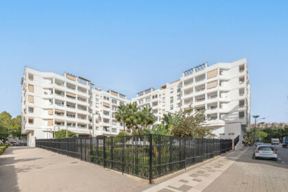 1eb5f3fc66a67962aee781f2b2c394fd - 9