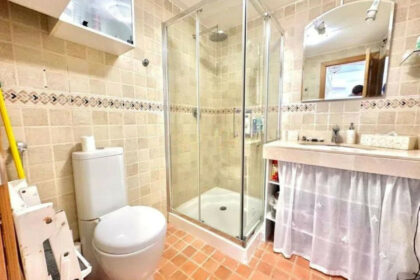 1fc93f3ff3d33e80e8a3605e924af585 - 12