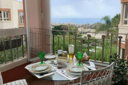 1fc93f3ff3d33e80e8a3605e924af585 - 13