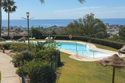 1fc93f3ff3d33e80e8a3605e924af585 - 23