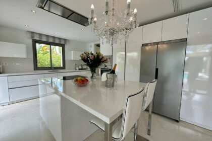 1feba869f4a572ed6c2edf9f5139cd71 - 29