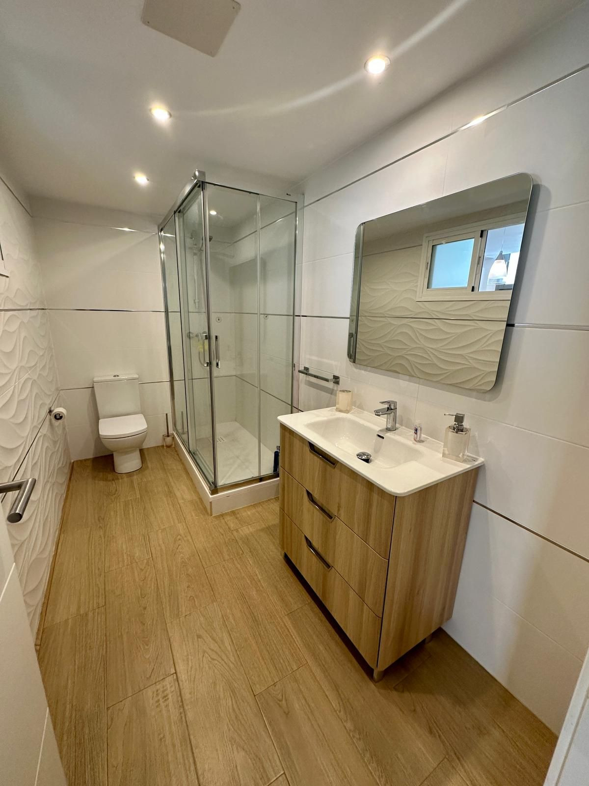 1feba869f4a572ed6c2edf9f5139cd71 - 36