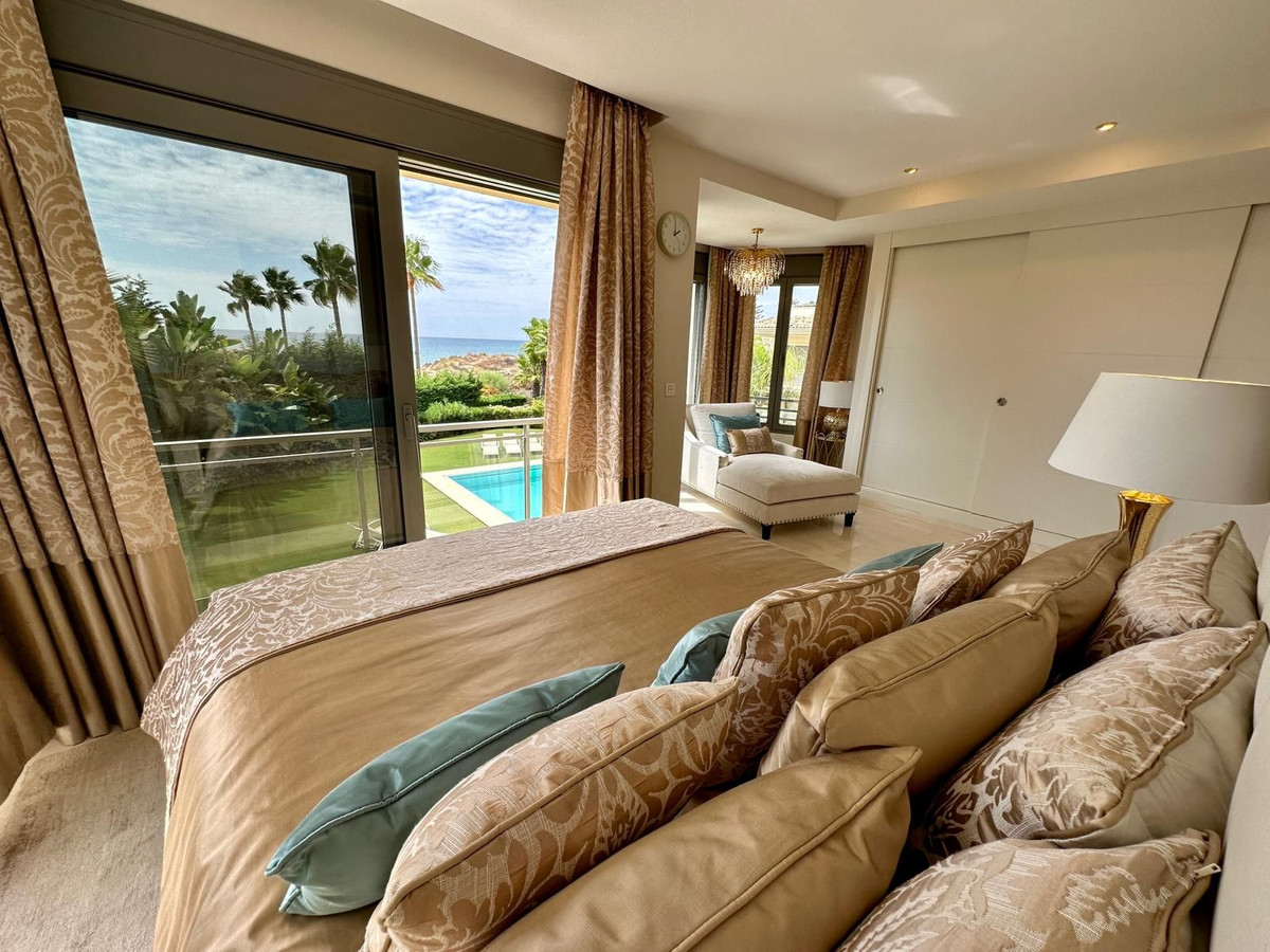 1feba869f4a572ed6c2edf9f5139cd71 - 40