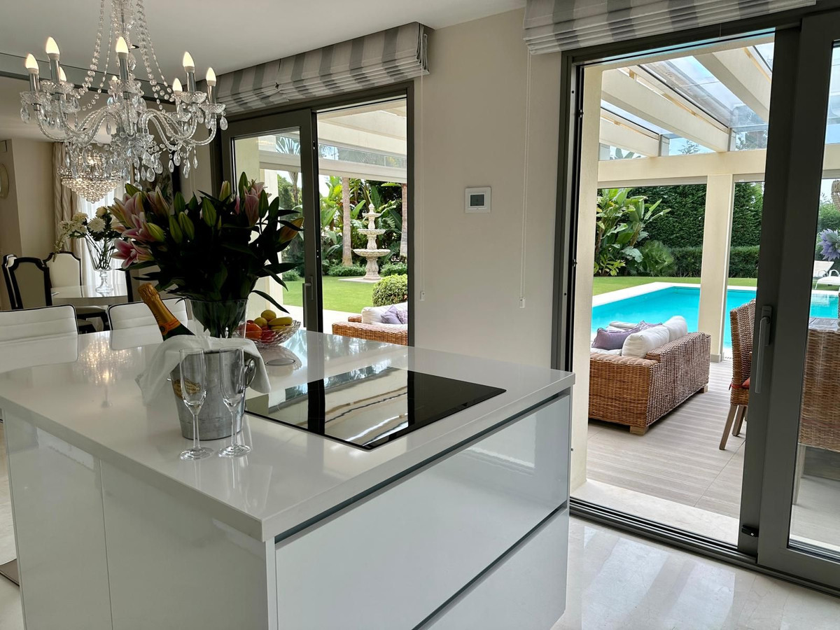 1feba869f4a572ed6c2edf9f5139cd71 - 42