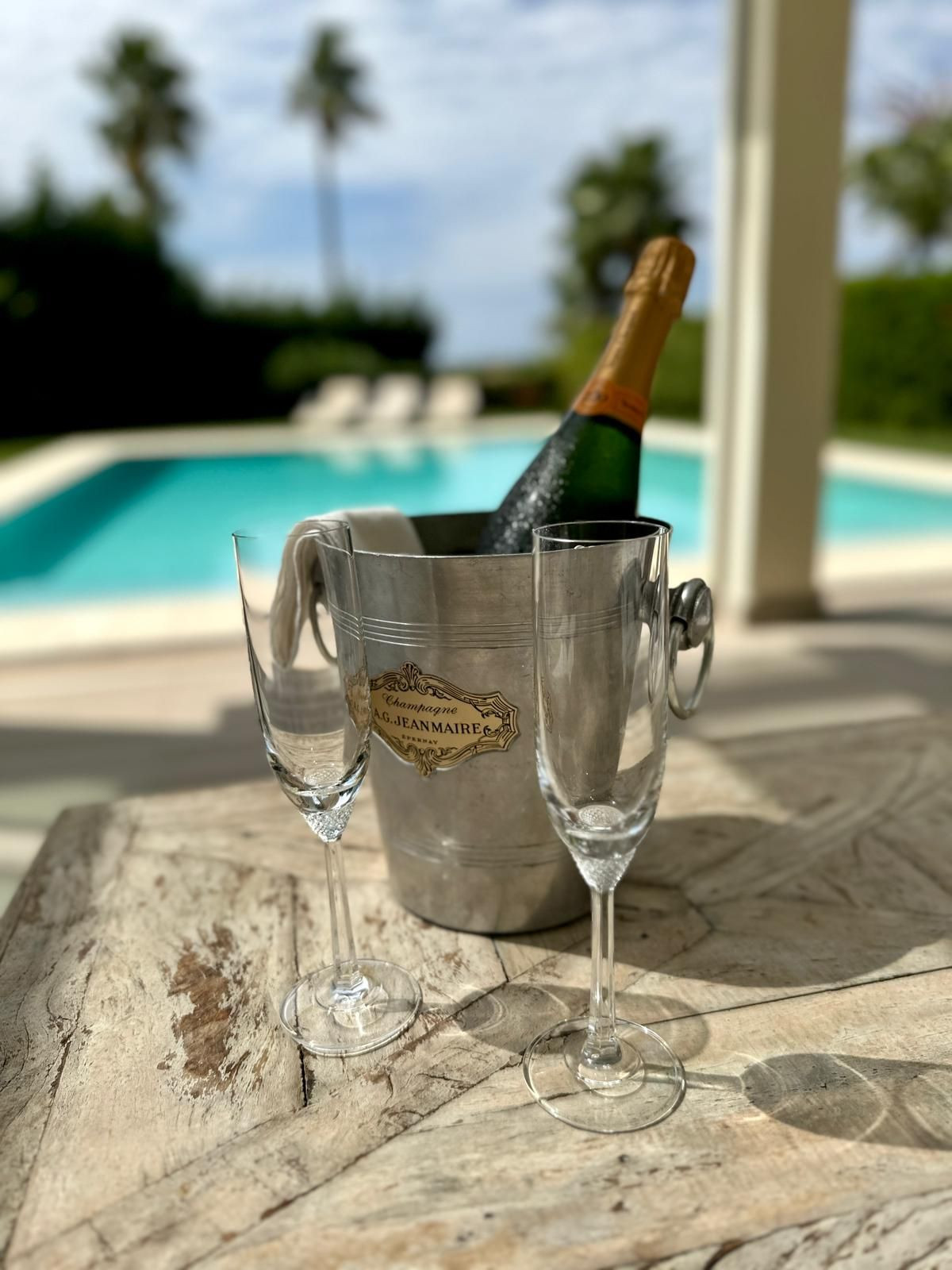 1feba869f4a572ed6c2edf9f5139cd71 - 51